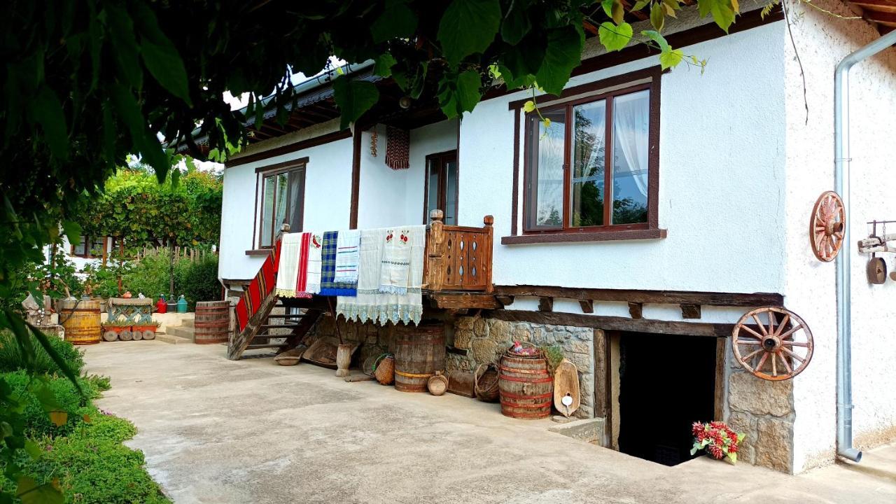 Babinata Kashta-Srebarna Hotel Sreburna Exterior photo