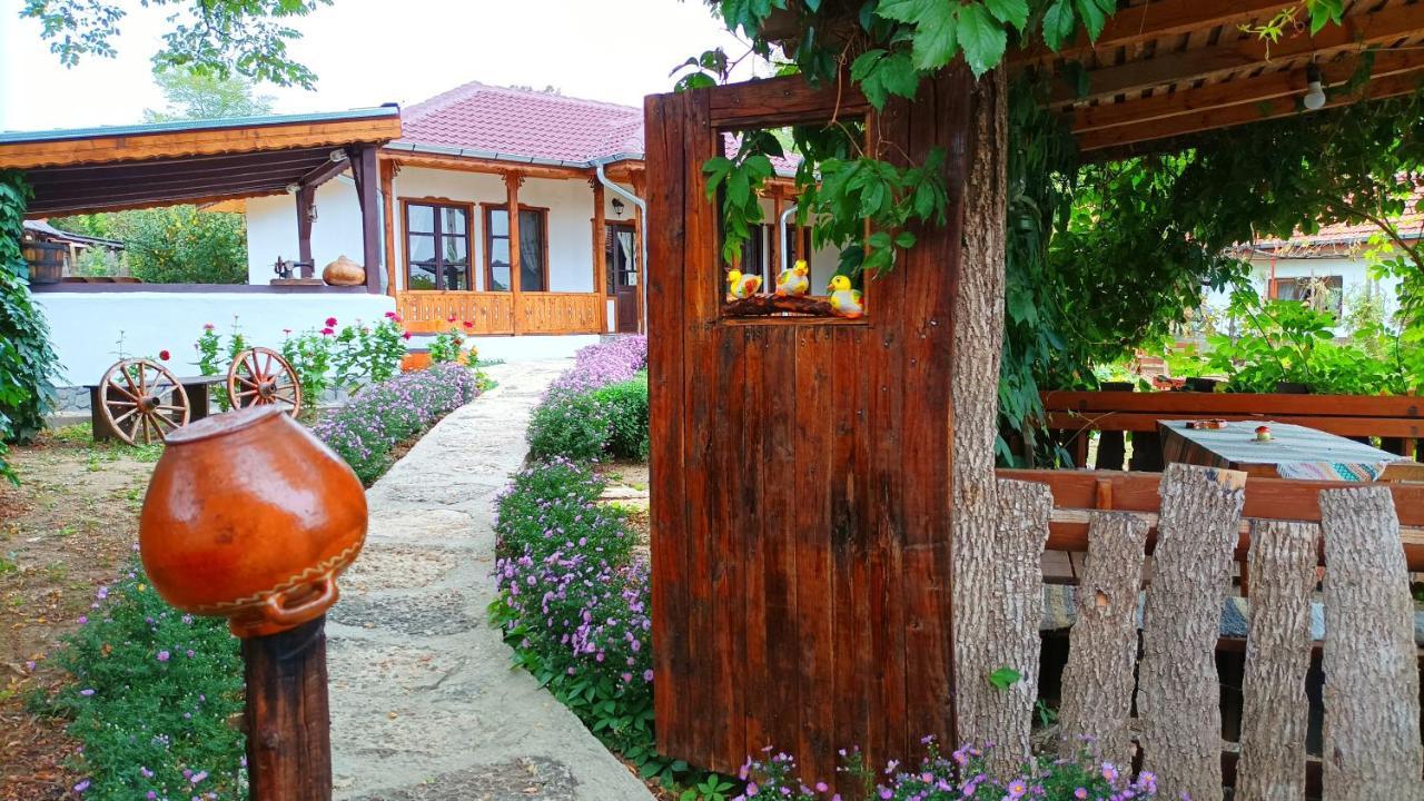 Babinata Kashta-Srebarna Hotel Sreburna Exterior photo